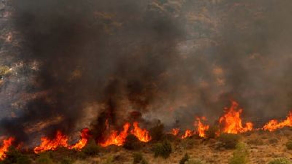 Συνελήφθησαν δύο αλλοδαποί για εμπρησμό στην Κορινθία